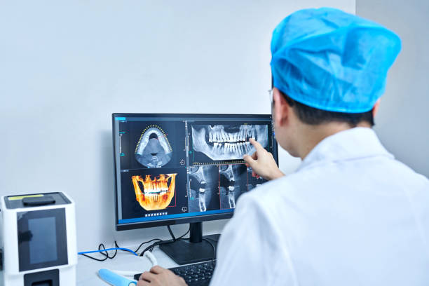 Best Emergency Tooth Extraction in Negaunee, MI